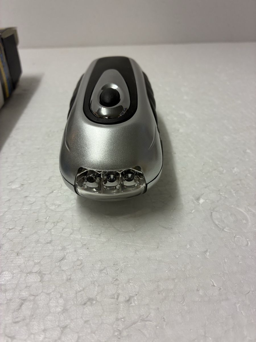 Lampen: 1 LED Dynamo – Neu und originalverpackt aus Bubendorf von Mia111
