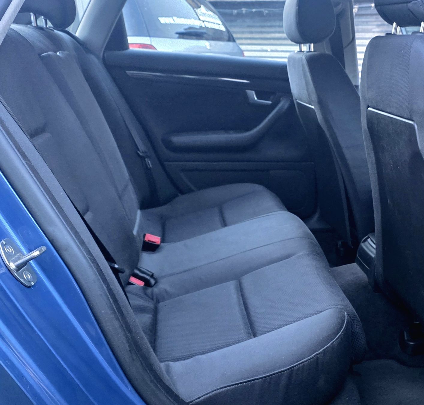Audi Autos: Audi A4 1.8t quattro Limo – Gebraucht aus Heiligkreuz (Mels) von Beyond-Auto 8