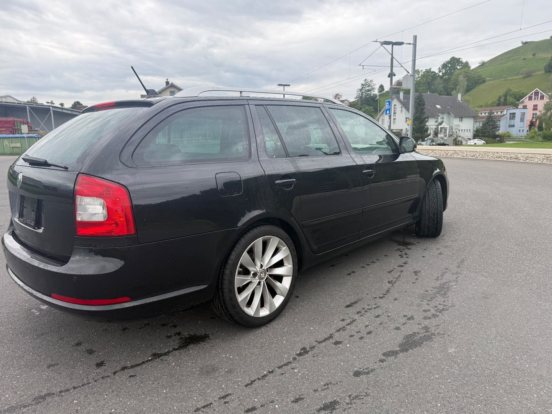 Skoda Automobili: Skoda Octavia RS 2.0 TDi – Usato da Willisau venduto da tvs_6hvj 4