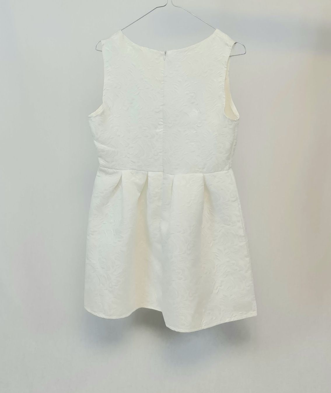 Vestiti: Robe blanche patineuse texturée - Taille 34-36 – Usato da Couvet venduto da Nawra_26 4