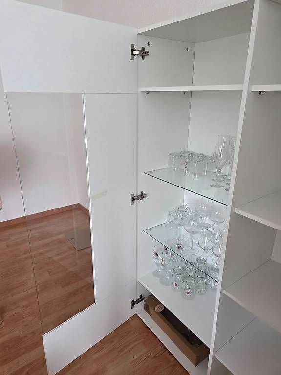 Conforama Vetrine: Highboard / Vitrine – Usato da Wängi venduto da Bibo4. 4