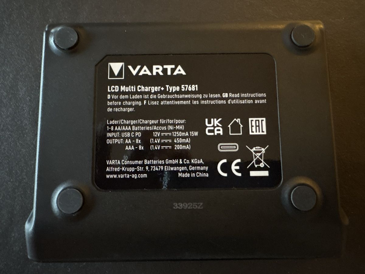 Varta Caricatori & Batterie: Varta Akku Ladegerät  – Nuovo (secondo la descrizione) da Zürich venduto da Stravag 1