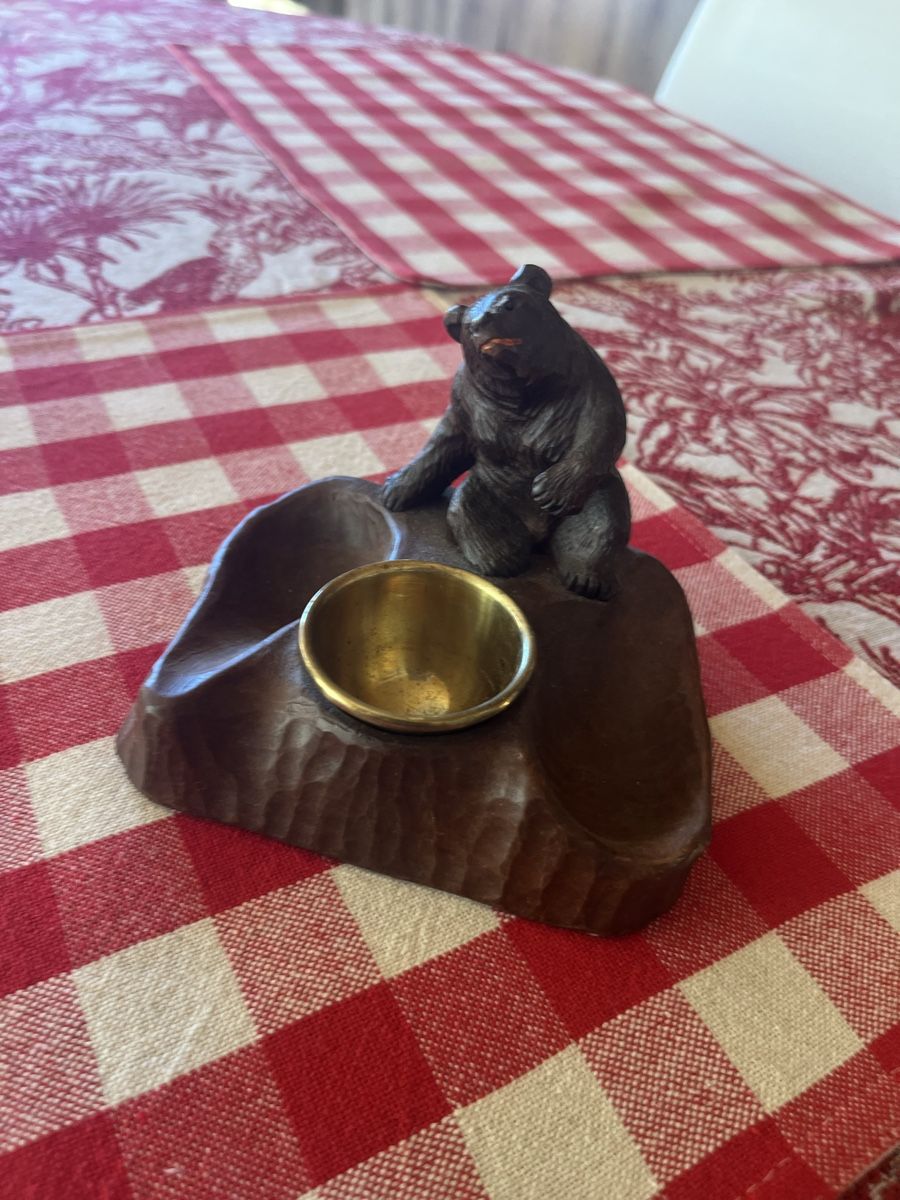 Sculture & Statue: Antiker Bär aus Holz mit Messing Schale – Usato da Saanen venduto da SoniaMichaela 7