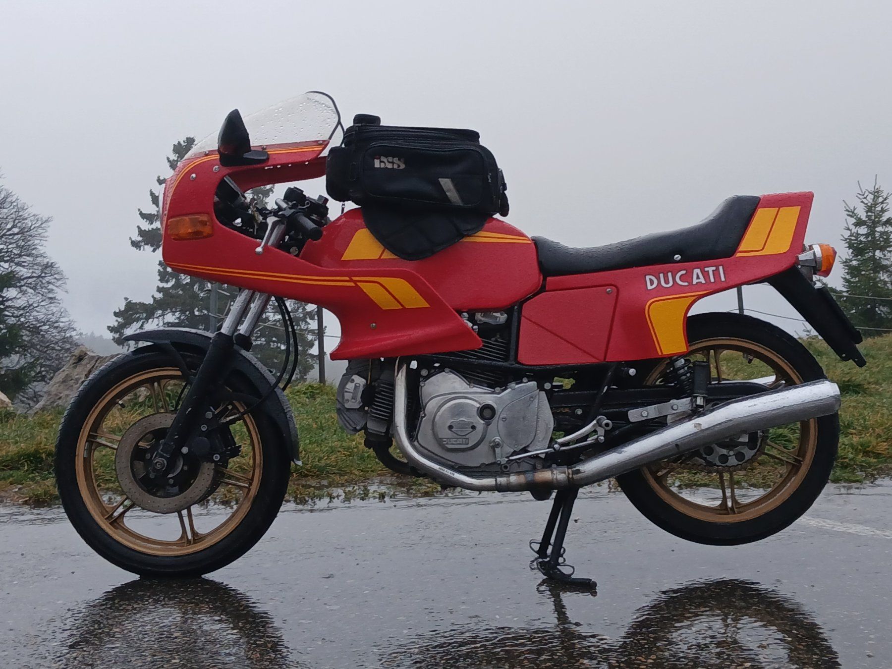 Ducati Strasse: Ducati – Gebraucht aus La Chaux-de-Fonds von tibaz