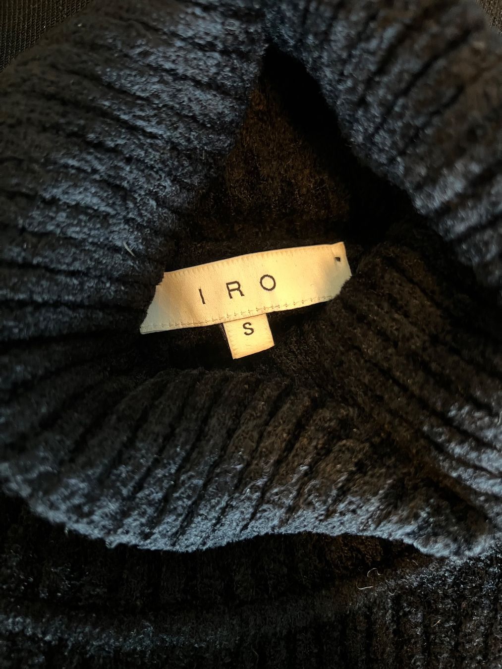 Iro Vestiti: Robe pull noire IRO col roulé, taille S – Usato da Genève venduto da alfalfa 2