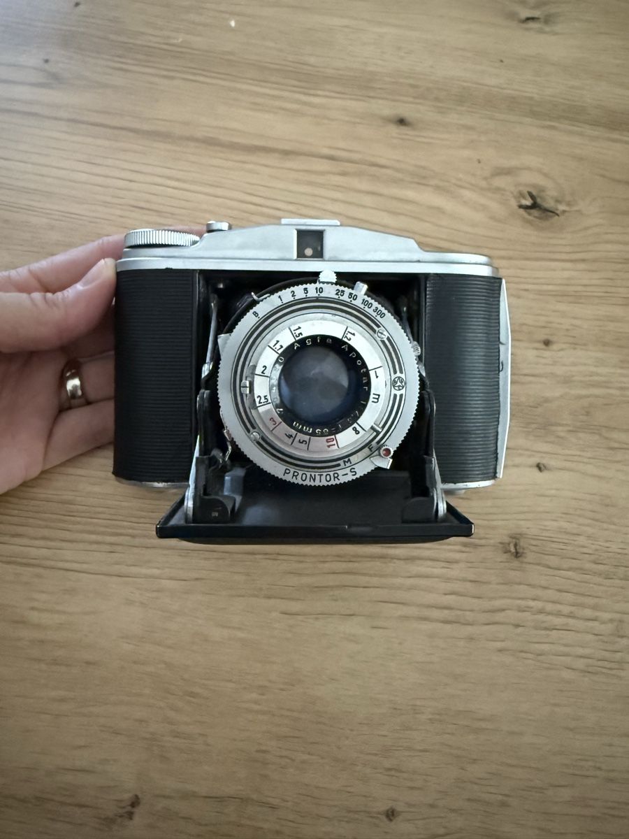 Agfa Fotocamera: Agfa Isolette ll - Dekoobjekt – Difettoso da Buch am Irchel venduto da Sweetharth 2