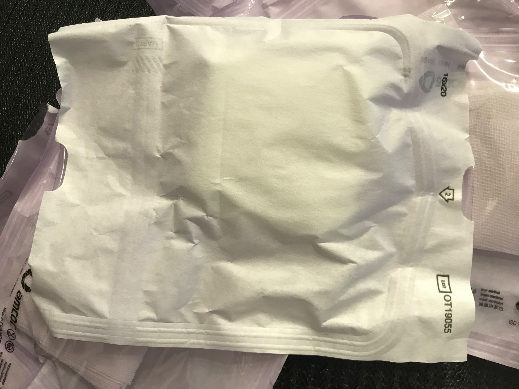 Kit di pronto soccorso: Verbandsmaterial – Usato da Mauren venduto da SB1606 5