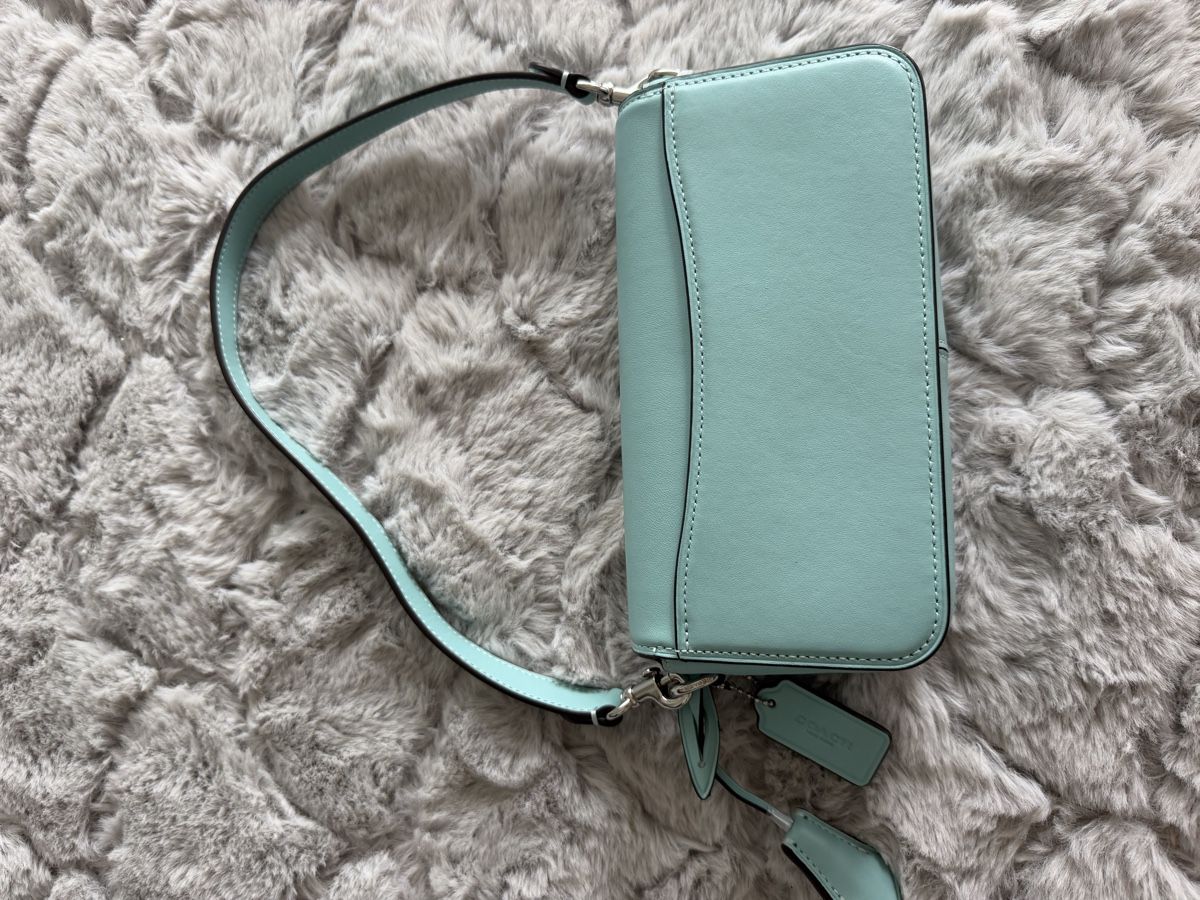 Coach Borse da donna: COACH Studio Baguette Schultertasche aus Leder – Nuovo e nell'imballaggio originale da Herzogenbuchsee venduto da closetflip 1