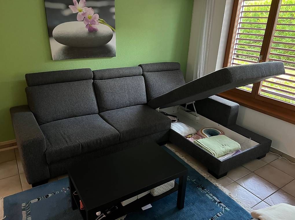 Ikea Sofas: IKEA Ecksofa mit Récamiere & Stauraum  Dunkelgrau – D'occasion à Lohn-Ammannsegg par nad_65n8 2