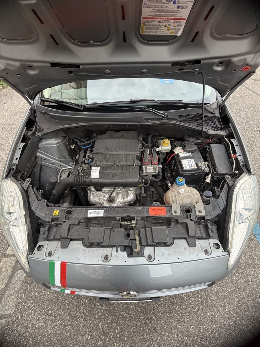 Fiat Autos: Fiat Grande Punto 1.4 8v – D'occasion à Aarburg par Fubu955 4