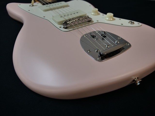 Fender Musikinstrumente: Fender Jazzmaster Japan FSR Satin Shell Pink LTD – Neu (gemäss Beschreibung) aus Origlio von sto_2pxf 9