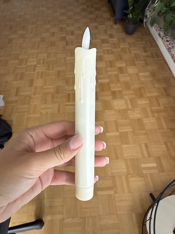 Candele: 100 LED-Kerzen Inkl. 2 Batterien – Usato da Birmensdorf ZH venduto da admira.h