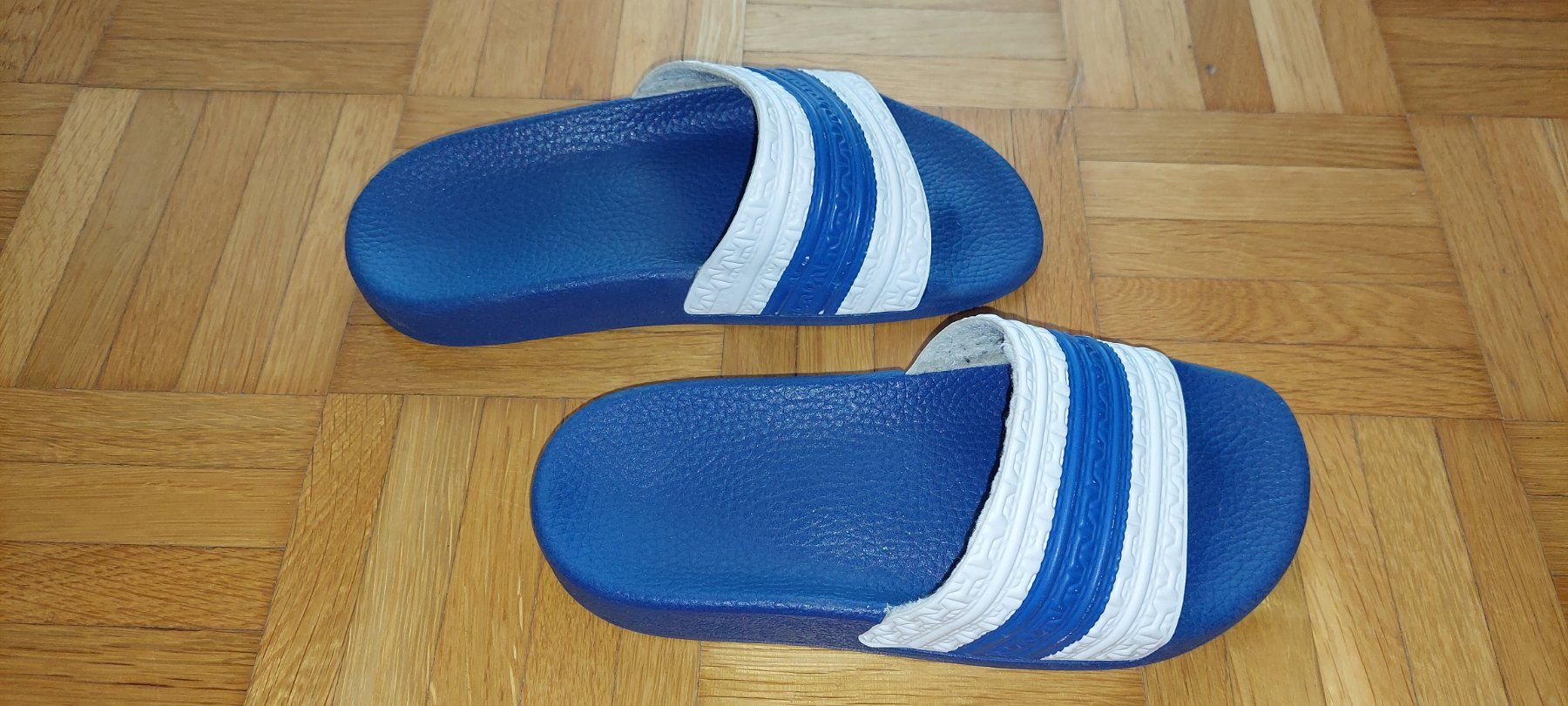Scarpe da uomo: Badeslipper Grösse 33 – Usato da Grüningen venduto da SaSiSo 2