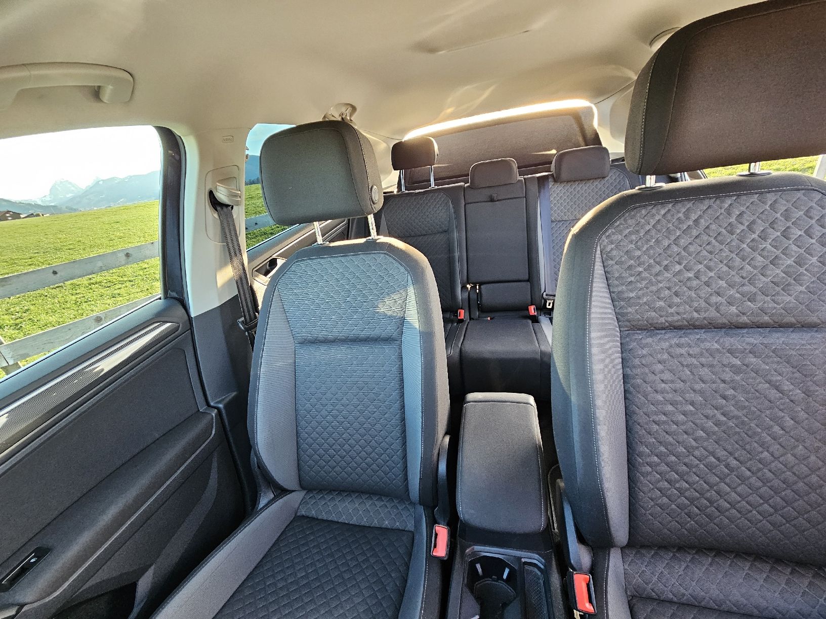 VW Autos: VW Tiguan 2.0 TDI  4M 2019 – Gebraucht aus einsiedeln von TheMullets 3