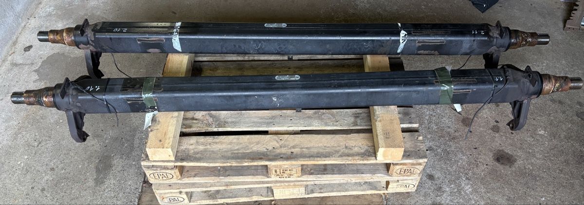 Rimorchi: Zwei Anhängerachsen 9 Tonnen – Usato da Leutwil venduto da chr_9v9p 3