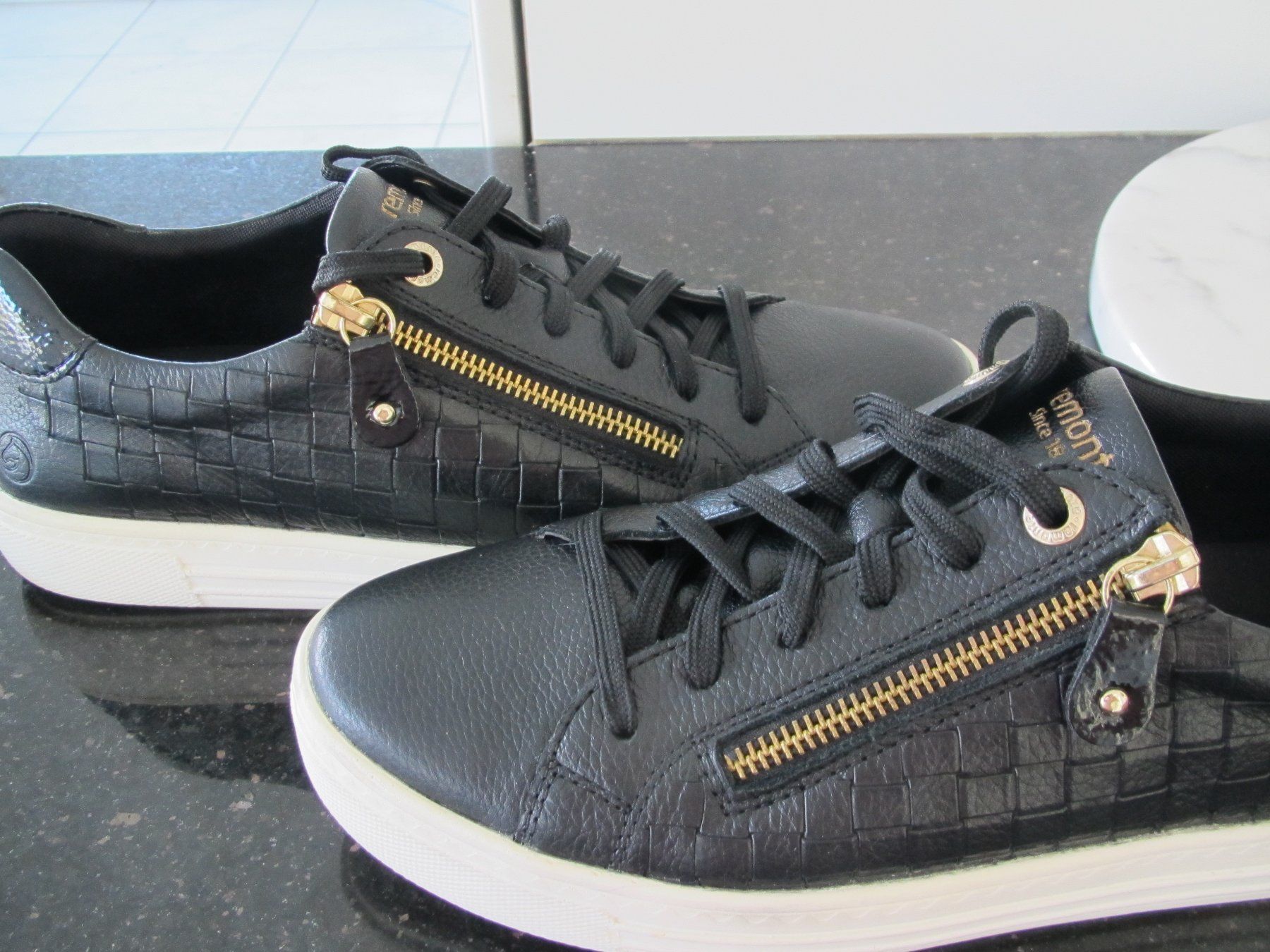 Scarpe da donna: SNEAKER REMONTE SOFT  N ' 32 – Usato da Murten venduto da Selliot 8