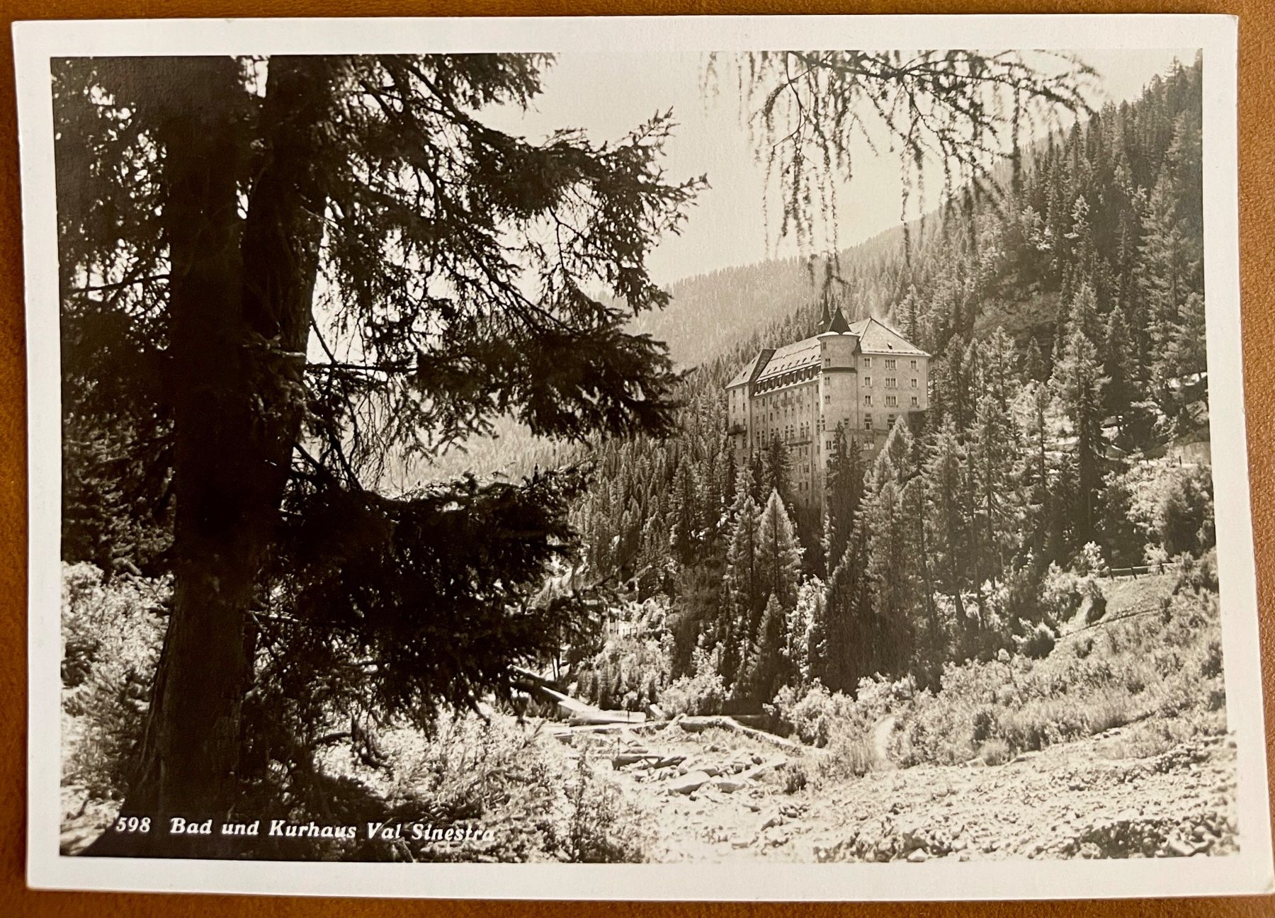 Cartoline postali: AK: VAL SINESTRA  - Bad und Kurhaus – Usato da Lutry venduto da Ediego