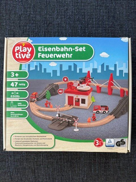 Giocattoli: Playtive Eisenbahn-Set - Feuerwehr, 47-teilig – Usato da Lostorf venduto da Nick1258