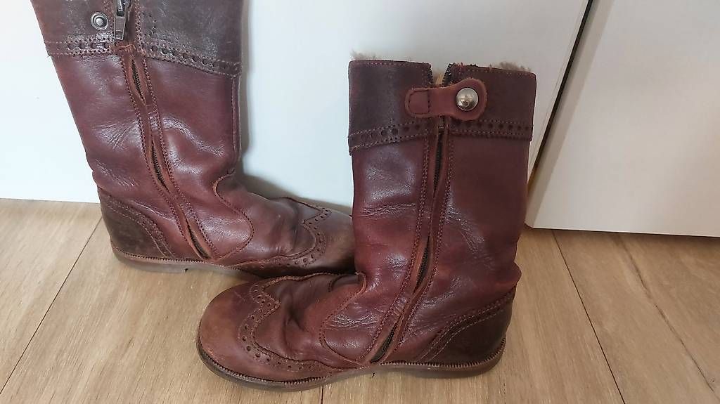 Scarpe da donna: Winterstiefel echtes Leder und Lammfell 29 – Usato da Richterswil venduto da nimgruet 2