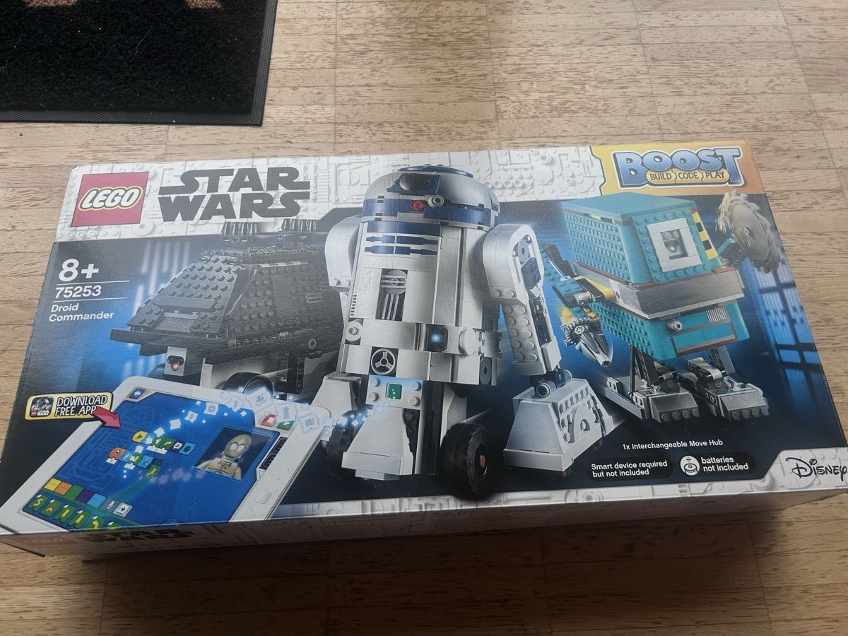 Lego Baukästen: LEGO Star Wars 75253 Droid Commander - Komplett! – Gebraucht aus Zürich von christianwillemin
