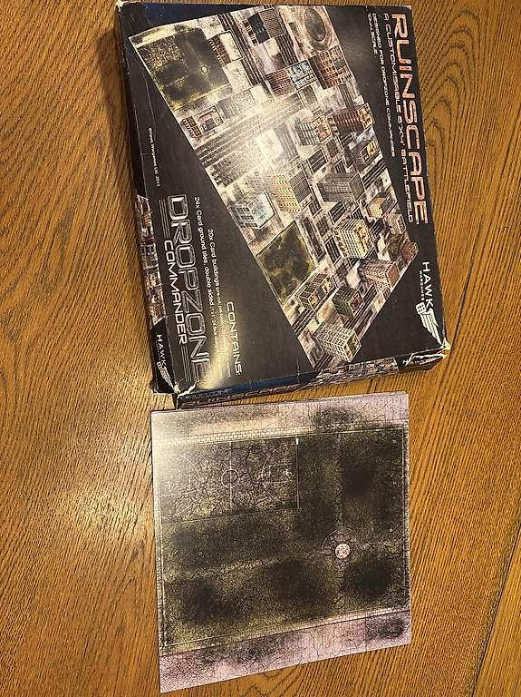 Kit di modellismo & Modellini statici: Dropzone Commander Sammlung UCM & Scourge, bemalt – Usato da St. Gallen venduto da Olivierg 4