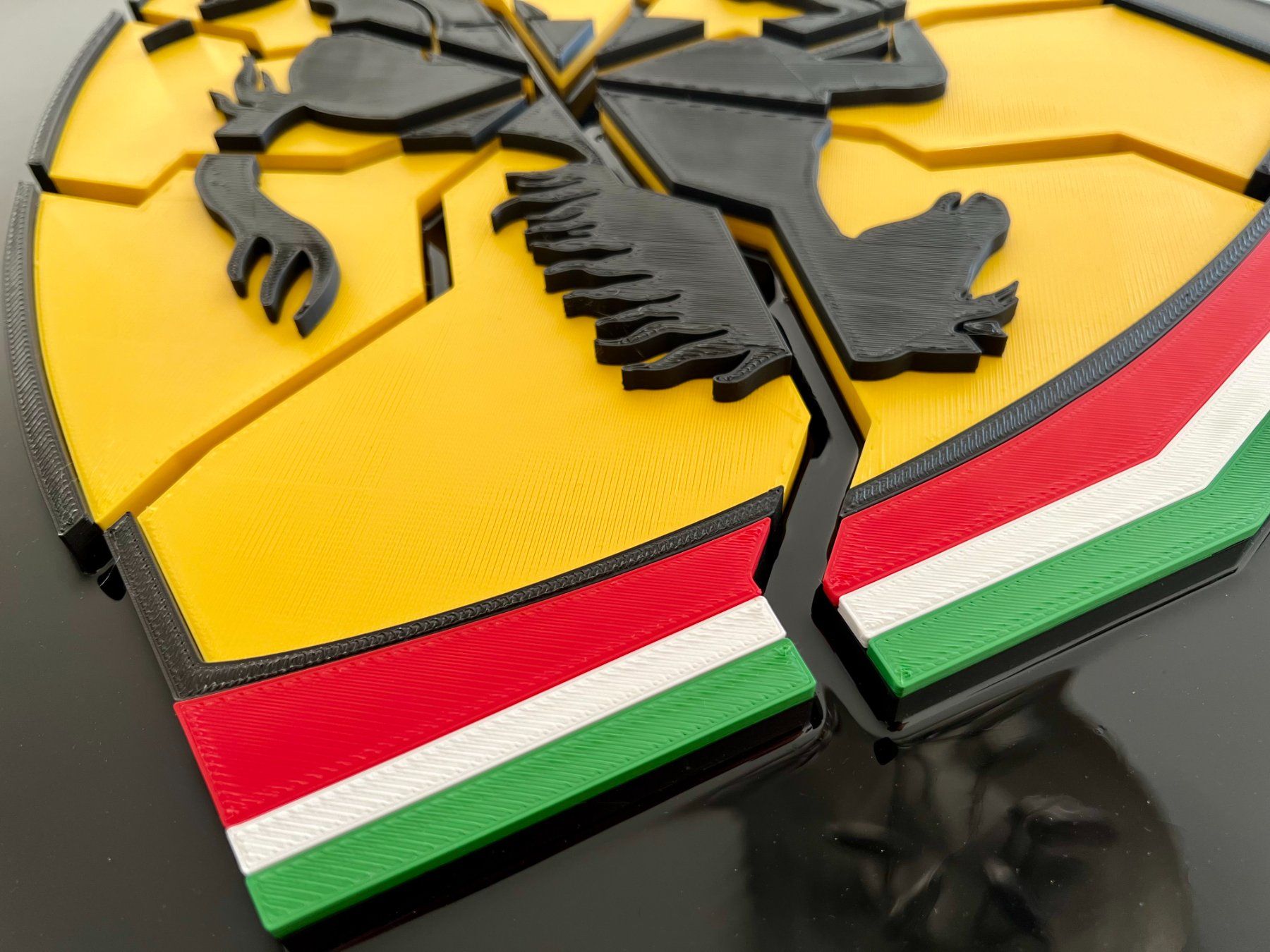 Dipinti: FERRARI CRASH 3D print artwork - Ltd.05/49, with Certificate – Nuovo e nell'imballaggio originale da Le Mont-sur-Lausanne venduto da luxurylover 4
