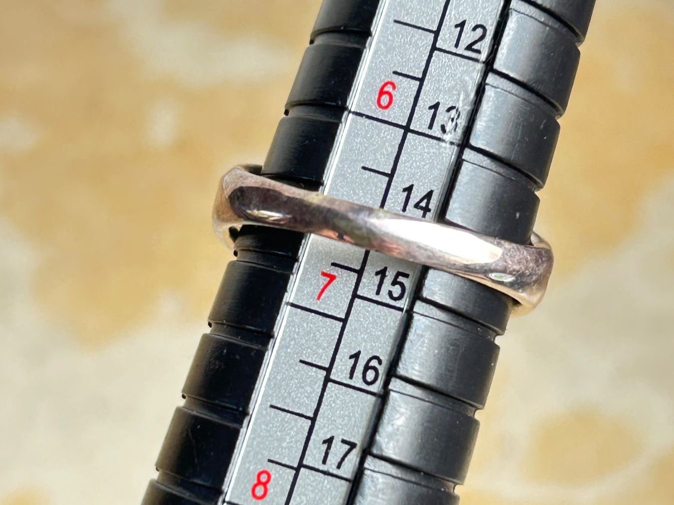 Ringe: Moderner Silberring verbunden Grösse 53 – Gebraucht aus Laufen von belleskulptur 3