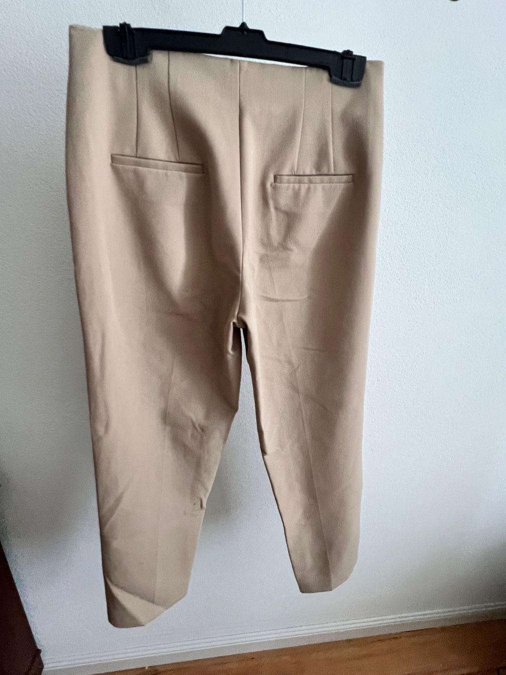 Hosen: Zara beige Hose Grösse 38 – Gebraucht aus Zürich von lexi_alex 4