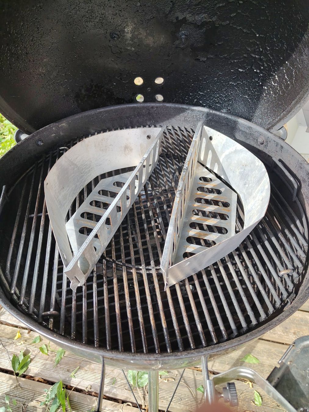 Weber Grills: Weber Original Kettle 57 cm + bâche + iGrill Mini – Gebraucht aus Uvrier von raphaeldavid 3