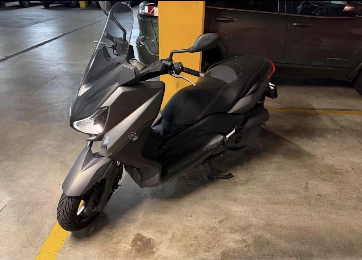 Yamaha Scooters: Yamaha X-Max 125 ABS – D'occasion à Dübendorf par fra_5n5x 2