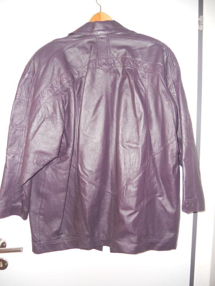 Giacche: Neuw. Lederjacke - aubergine - Gr. 42 – Nuovo (secondo la descrizione) da Uznach venduto da Laeuffer 1