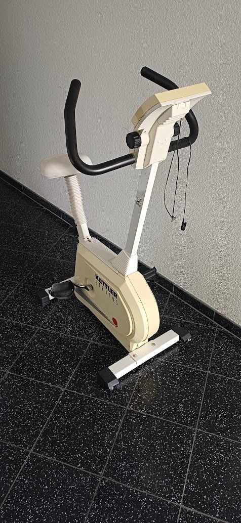Kettler Hometrainer: Kettler Stratos – Usato da Pfäffikon ZH venduto da rst628 2