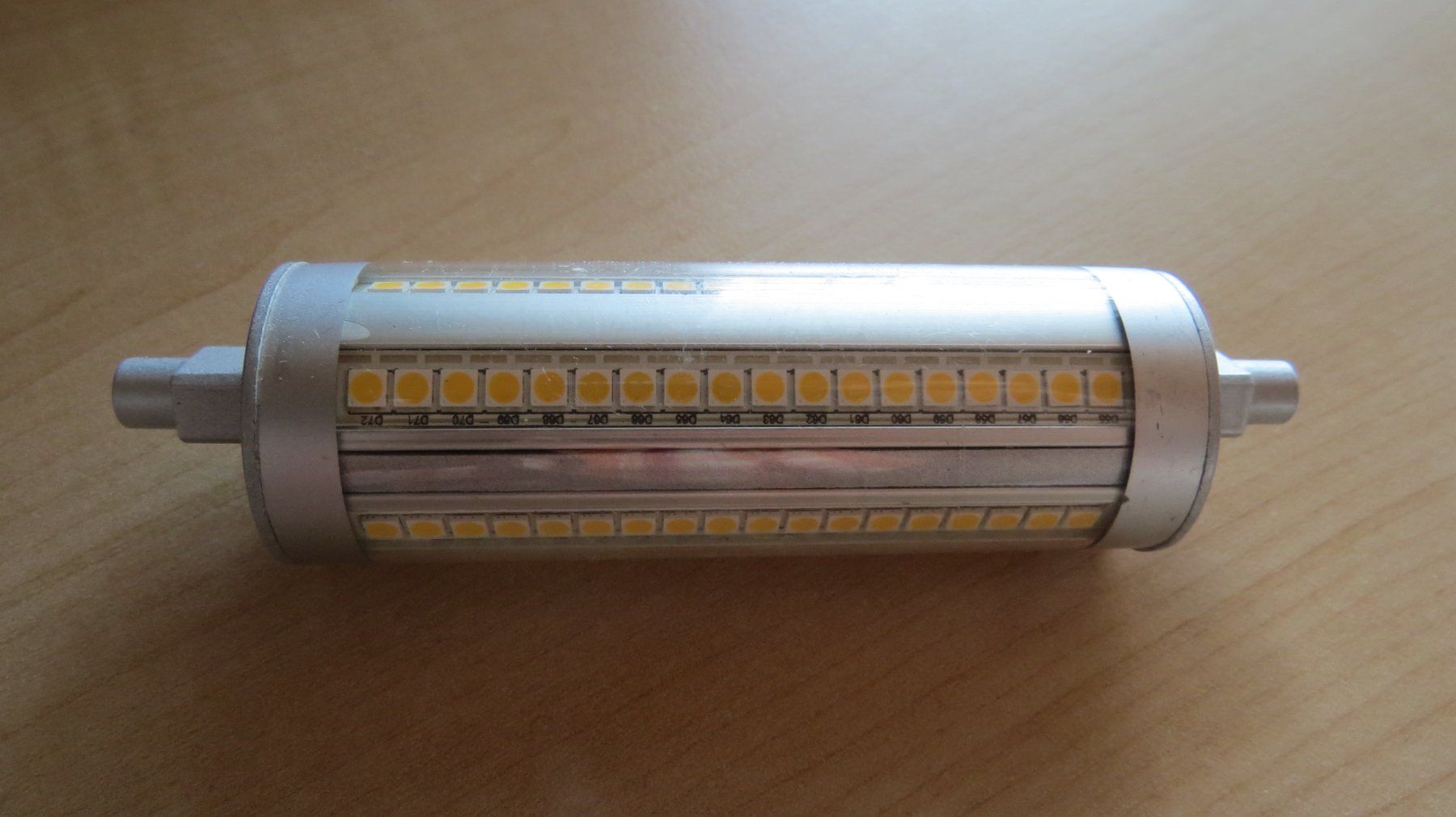 Philips Lampade: Philips LED R7s 118 mm 4000 K – Usato da Glattbrugg venduto da Radio98