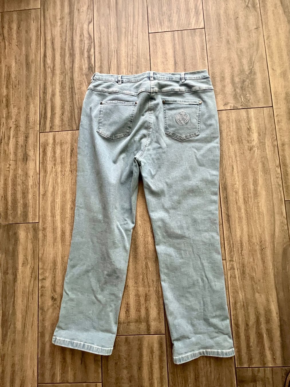 Jeans: Stretch- Bluejeans in Grösse 24 – Usato da Strengelbach venduto da Lucaernest 2