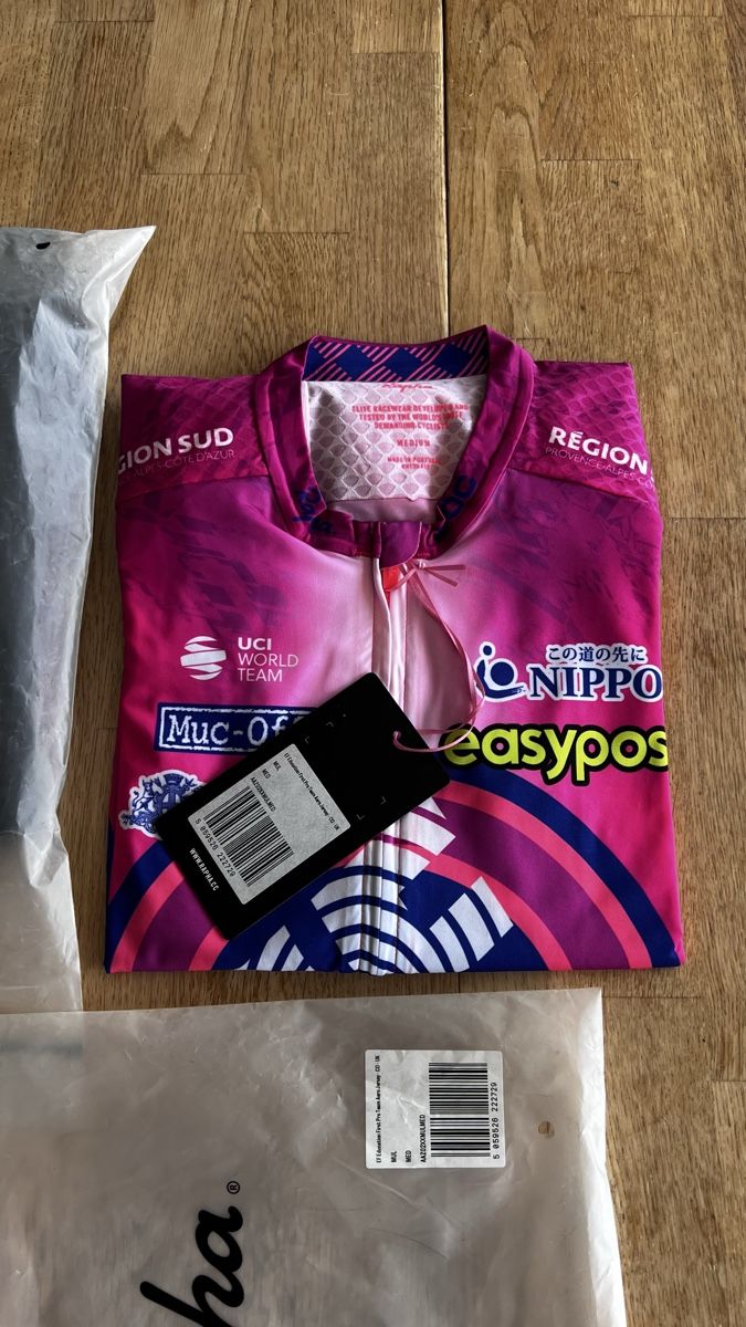Rapha Lotti di vestiti: Rapha x Palace EF Pro Team Jersey Bib Cap Size M - OVP – Nuovo e nell'imballaggio originale da Meilen venduto da wehrluzern 3