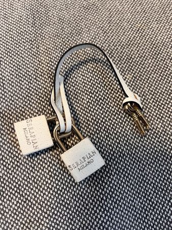 Serapian locks - New