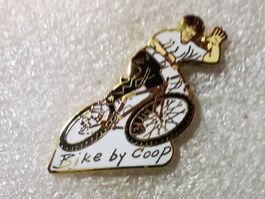 Ansteckpin 88: Coop