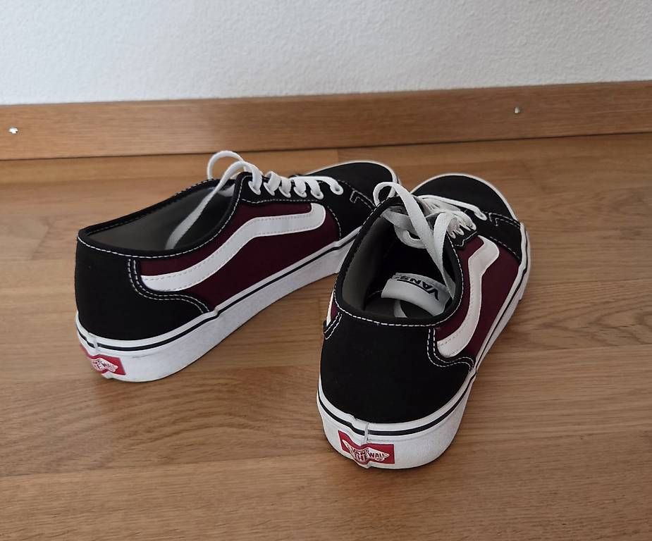 Vans Scarpe da uomo: Vans gr. 41, schwarz & bordeaux – Nuovo (secondo la descrizione) da Oberbüren venduto da Lupo_7kxf 2