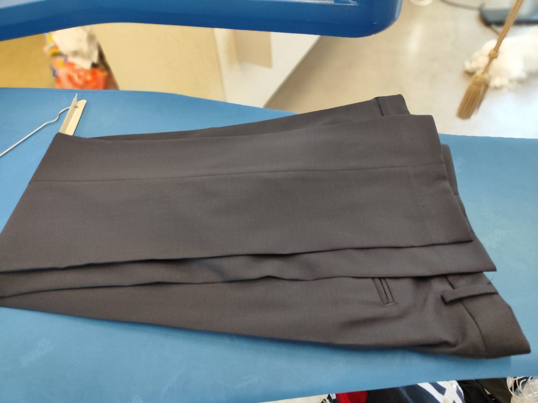H&M Pantaloni: H & M Herrenhose GR 50 – Nuovo (secondo la descrizione) da Langnau am Albis venduto da Judithsebi 1