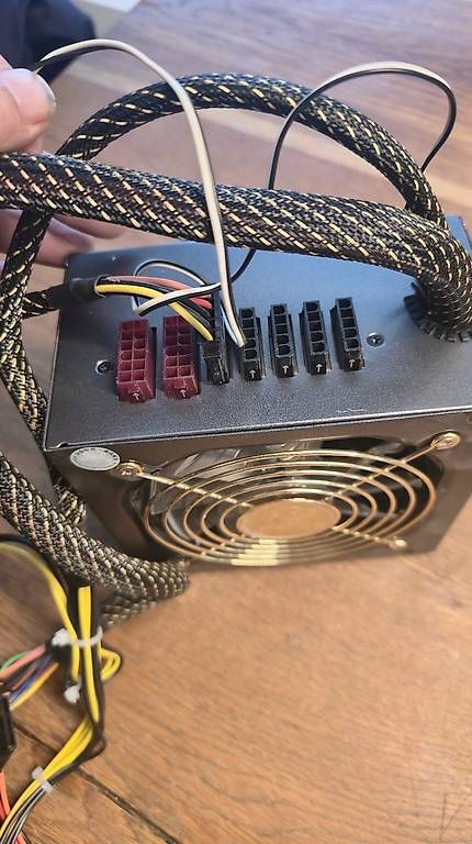 PC: Netzteil PC  Enemax 625W modul82+ – Usato da Kloten venduto da Eleni3112 4
