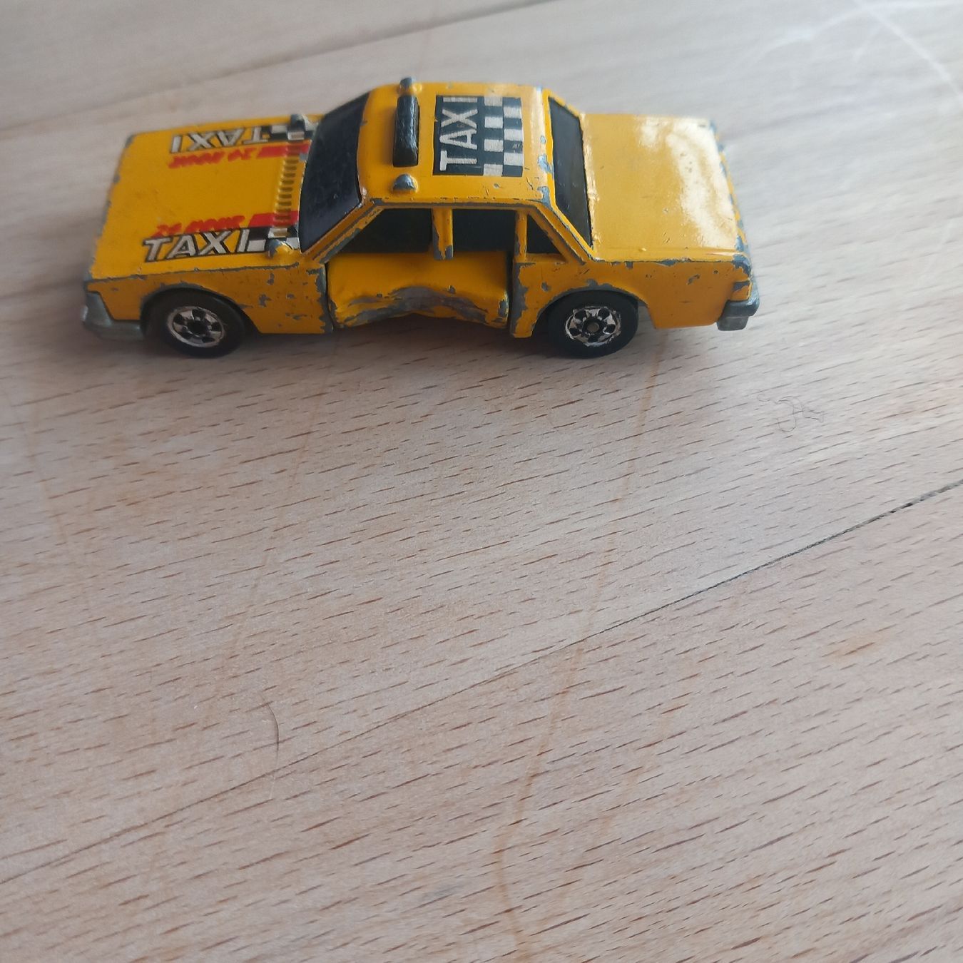Hot Wheels Giocattoli: NY Taxi – Usato da Ebnat-Kappel venduto da blazzi 2