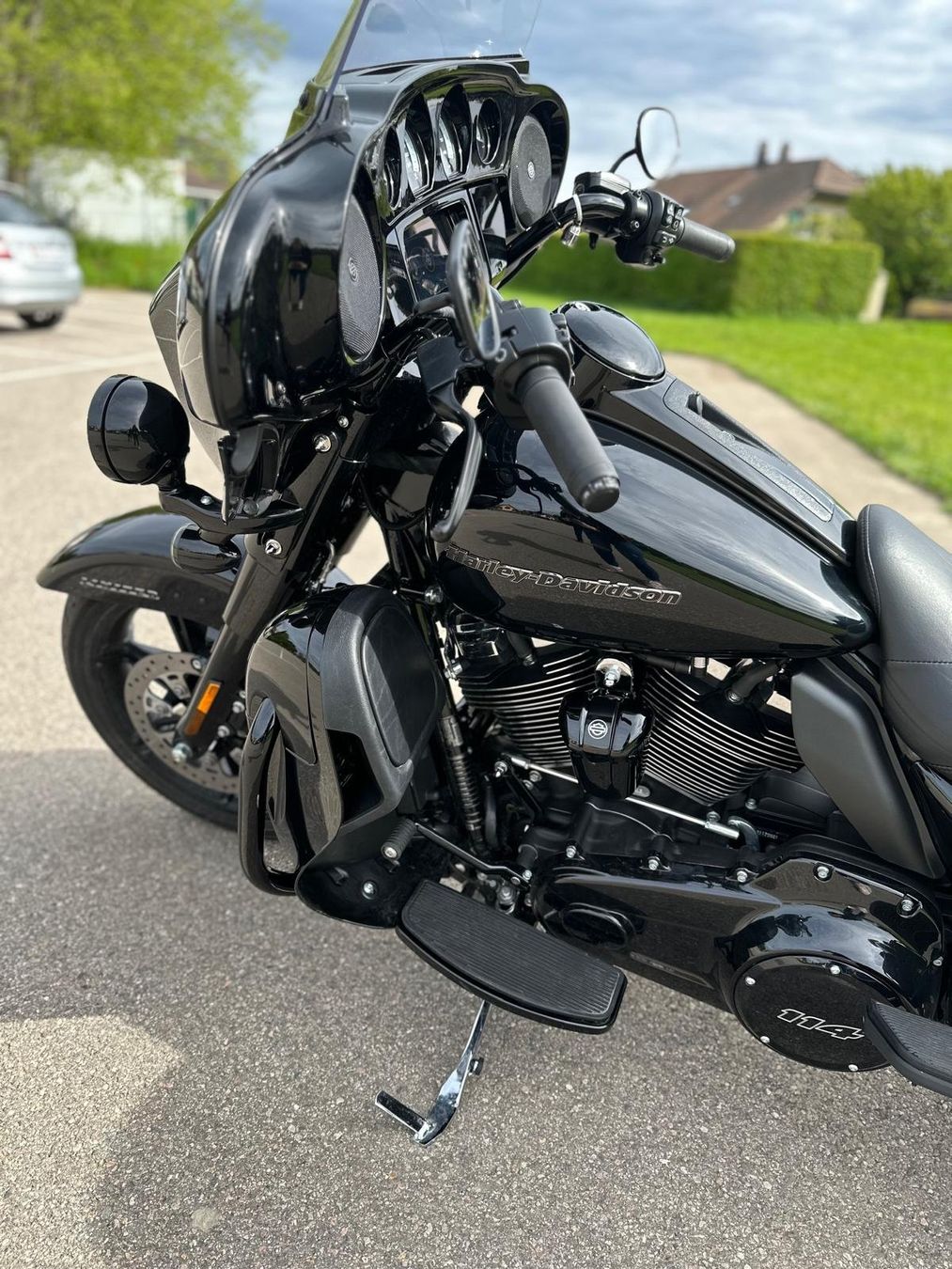 Harley-Davidson Strada: Harley-Davidson Street Glide – Usato da Lausanne venduto da cha_6s9h 3