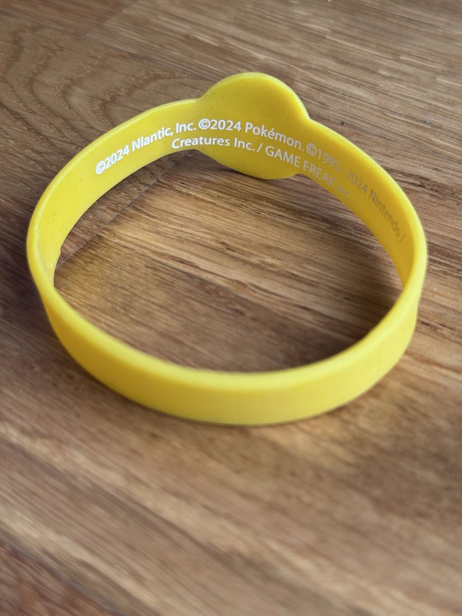 Pokémon Carte collezionabili: Pokémon Go Armband Team Intuition / Instinct – Usato da Thun venduto da Puliziker 1