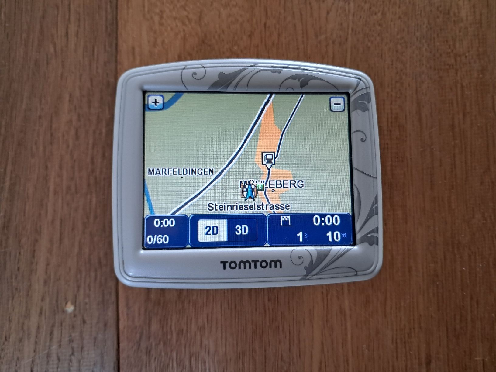 Tomtom Navigatori: TomTom Navigationsgerät White pearl – Usato da Mühleberg venduto da dalatz
