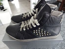 Neu Leder Sneaker Gr.40 mit Nieten