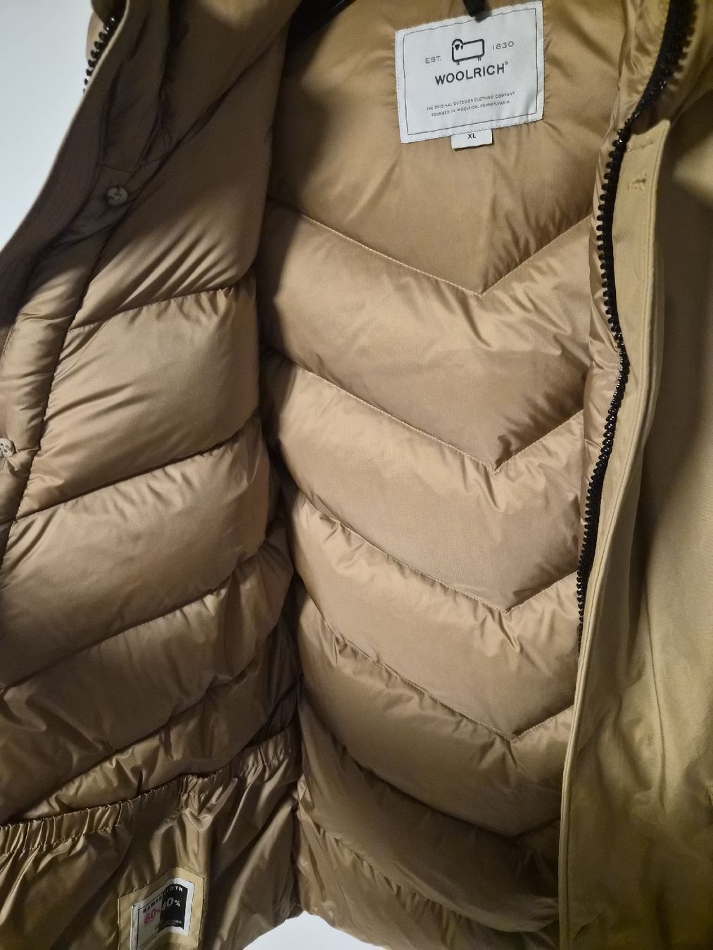 Woolrich Jacken: Woolrich Daunen Parka – Neu (gemäss Beschreibung) aus Volketswil von SecondHanderia 2
