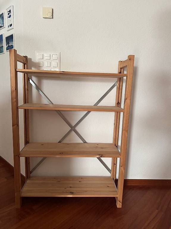 Scaffali: Regal aus Holz – Usato da Luzern venduto da el_duende