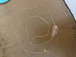 Gold-Collier Feder