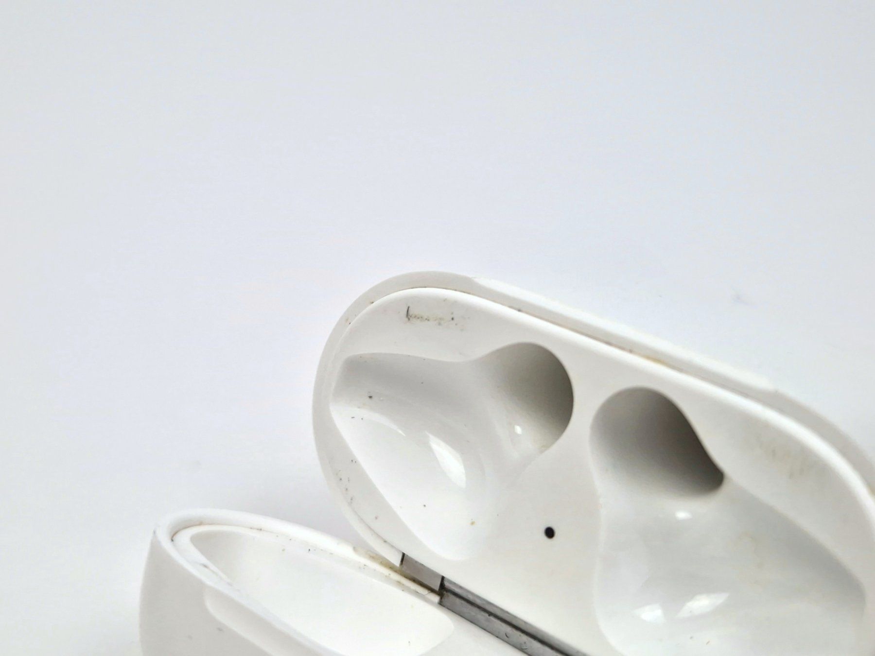 Apple Casques audio: Apple AirPods 1te Gen. – D'occasion à Basel par Restwert_Basel 7