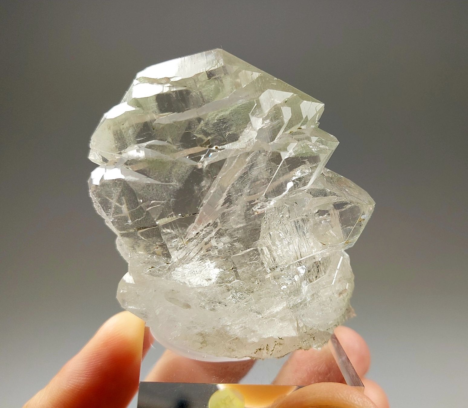 Minerali & Pietre curative: Helles Gwindel mit wenig Chlorit – Usato da Bürglen UR venduto da Strahlner76 3